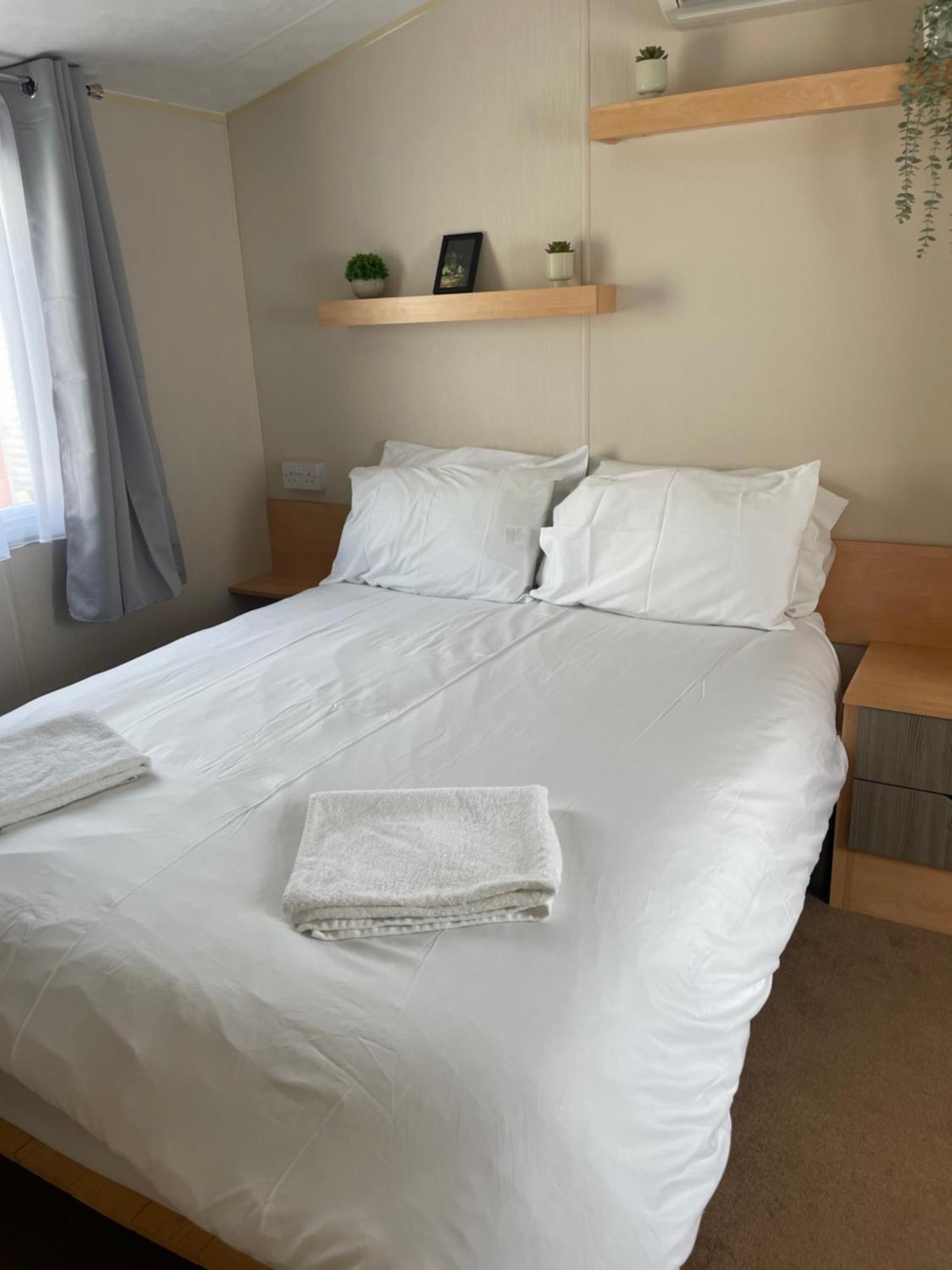 Apartamento Whitstable Vacation Seasalter Exterior foto